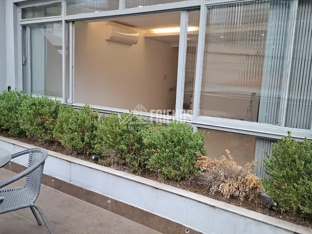 Casa com 550m² 4 quartos e 4 banheiros, para alugar, no bairro Jardim Anália Franco em São Paulo