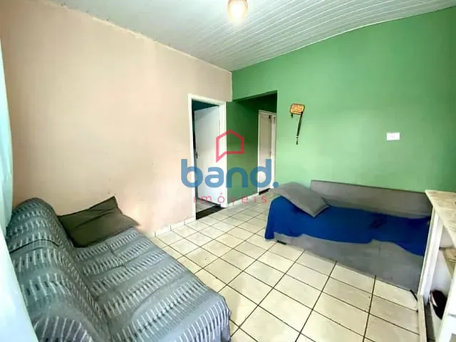 Casa com 250m² 2 quartos e 1 banheiro, à venda, no bairro Parque Residencial Célia Maria em Porto Feliz