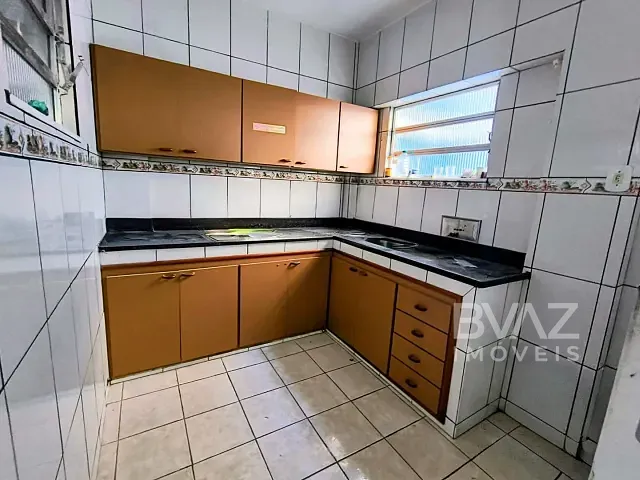 Casa com 390m², para alugar, no bairro São Cristóvão em Cabo Frio