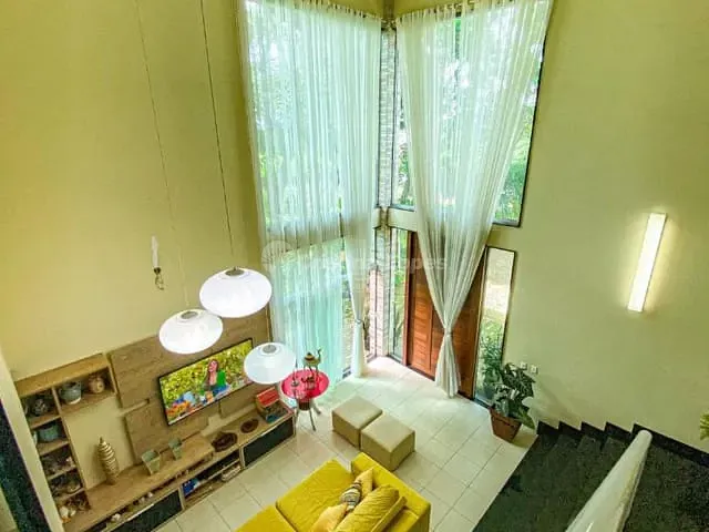 Casa com 2500m² 4 quartos e 6 banheiros, à venda, no bairro Morros em Teresina