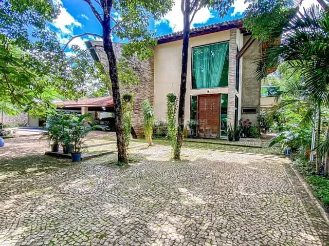 Casa com 2500m² 4 quartos e 6 banheiros, à venda, no bairro Morros em Teresina