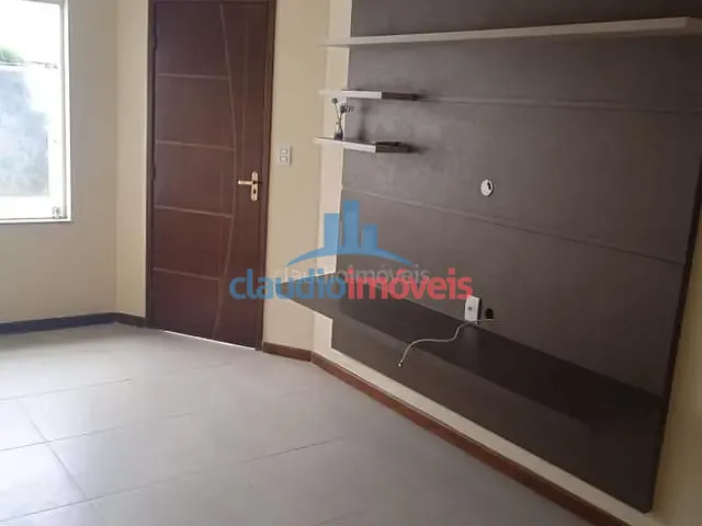 Casa 2 quartos e 3 banheiros, à venda, no bairro Colinas de Porto Real em Porto Real
