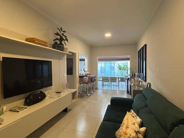 Casa 3 quartos e 3 banheiros, à venda, no bairro Chácara Espraiado em Franca
