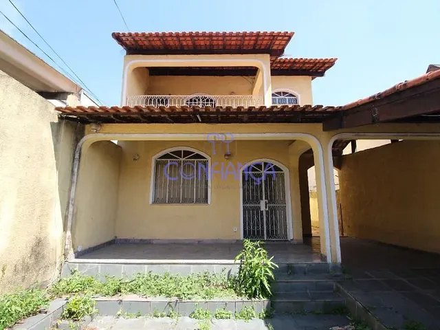 Casa com 400m² 4 quartos e 3 banheiros, à venda, no bairro Campo Grande em Rio de Janeiro
