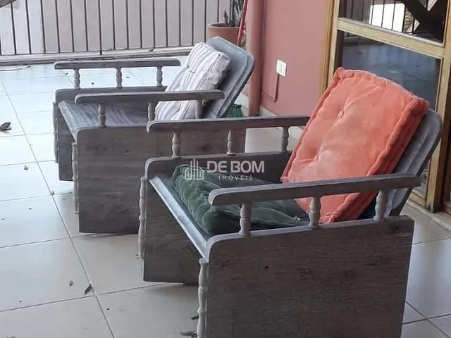 Casa com 600m² 4 quartos e 4 banheiros, à venda, no bairro Jardim dos Estados em Poços de Caldas