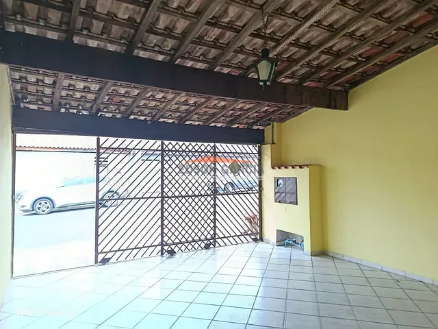Casa 2 quartos e 2 banheiros, à venda, no bairro Parque São Bento em Sorocaba