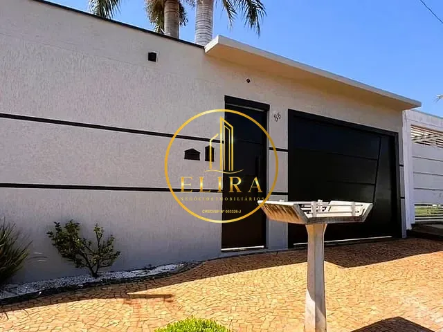 Casa com 250m² 3 quartos e 2 banheiros, à venda, no bairro Jardim Souza Queiroz em Santa Bárbara D'Oeste