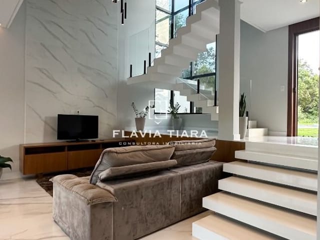 Casa com 450m² 4 quartos e 5 banheiros, à venda, no bairro Manguinhos em Serra