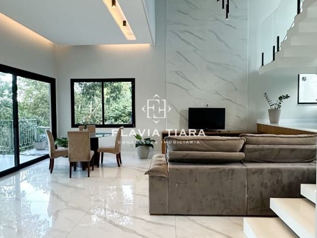 Casa com 450m² 4 quartos e 5 banheiros, à venda, no bairro Manguinhos em Serra