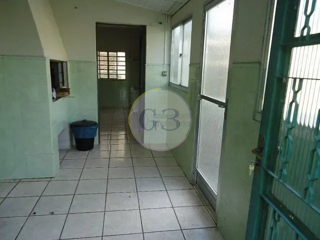 Casa 2 quartos e 1 banheiro, à venda, no bairro Laranjal em Pelotas