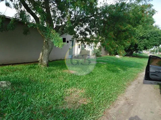 Casa 2 quartos e 1 banheiro, à venda, no bairro Laranjal em Pelotas
