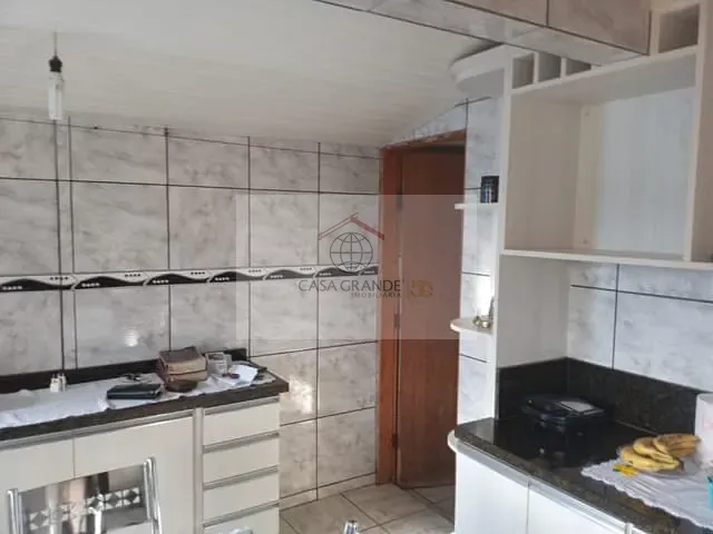 Casa com 81m² 2 quartos e 1 banheiro, à venda, no bairro Conunto Habitacional Gustavo Giordani em Rolândia