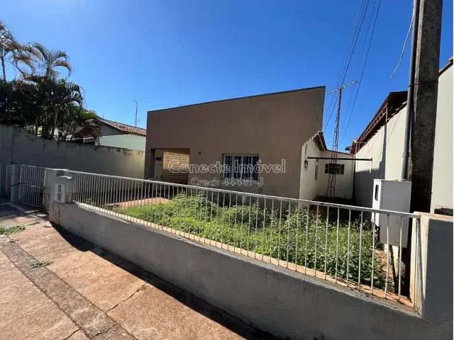 Casa com 324m² 2 quartos e 1 banheiro, à venda, no bairro Centro em Artur Nogueira