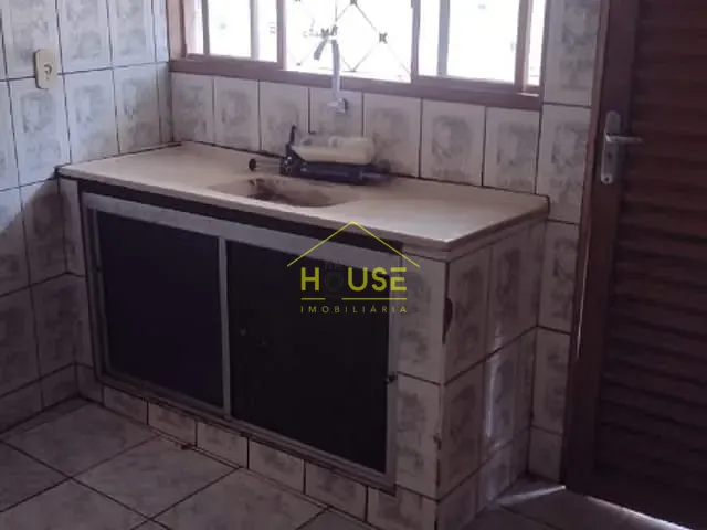 Casa 3 quartos e 1 banheiro, para alugar, no bairro Patrimônio Velho em Votuporanga