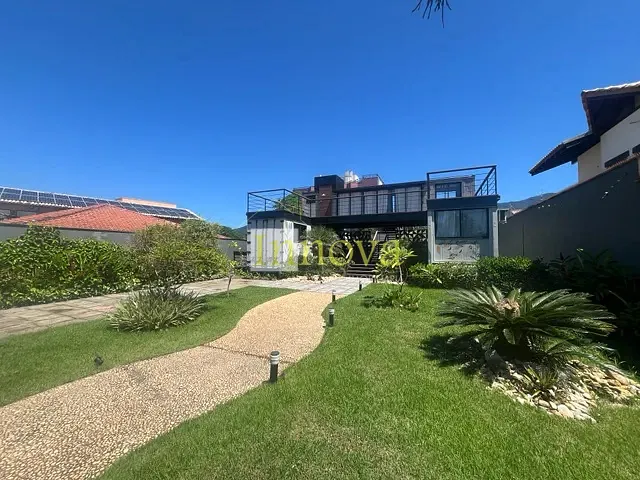 Casa 2 quartos e 3 banheiros, à venda, no bairro Recanto Som do Mar em Caraguatatuba