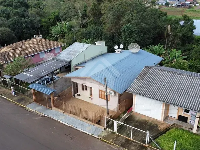 Casa com 280m² 3 quartos e 2 banheiros, para alugar, no bairro Canabarro em Teutônia