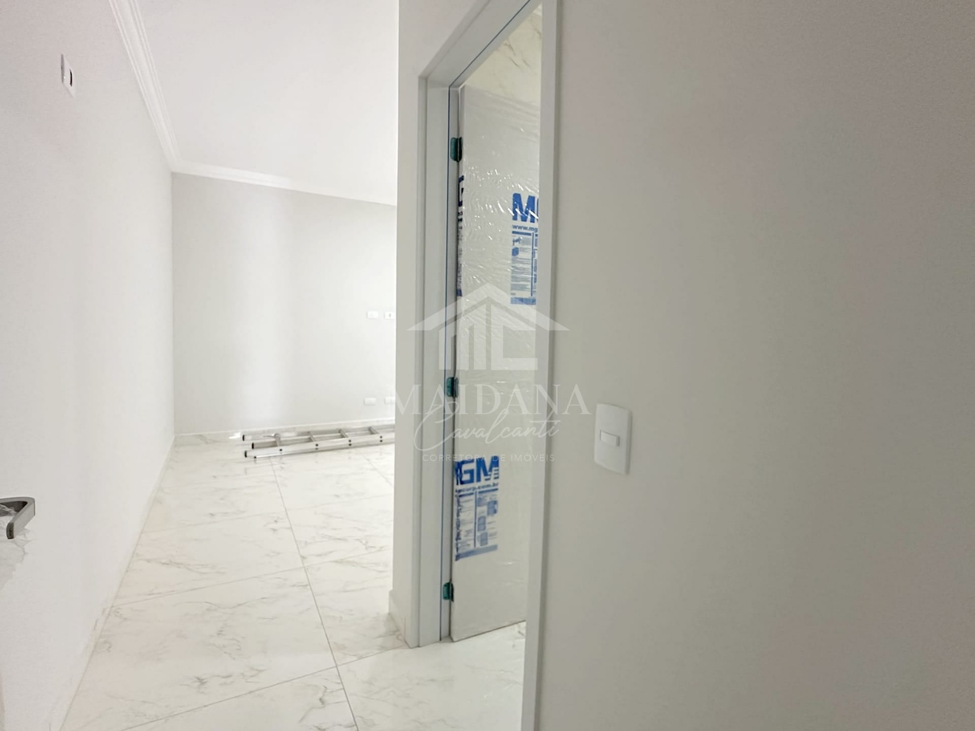 Casa à venda com 3 quartos, 82m² - Foto 14
