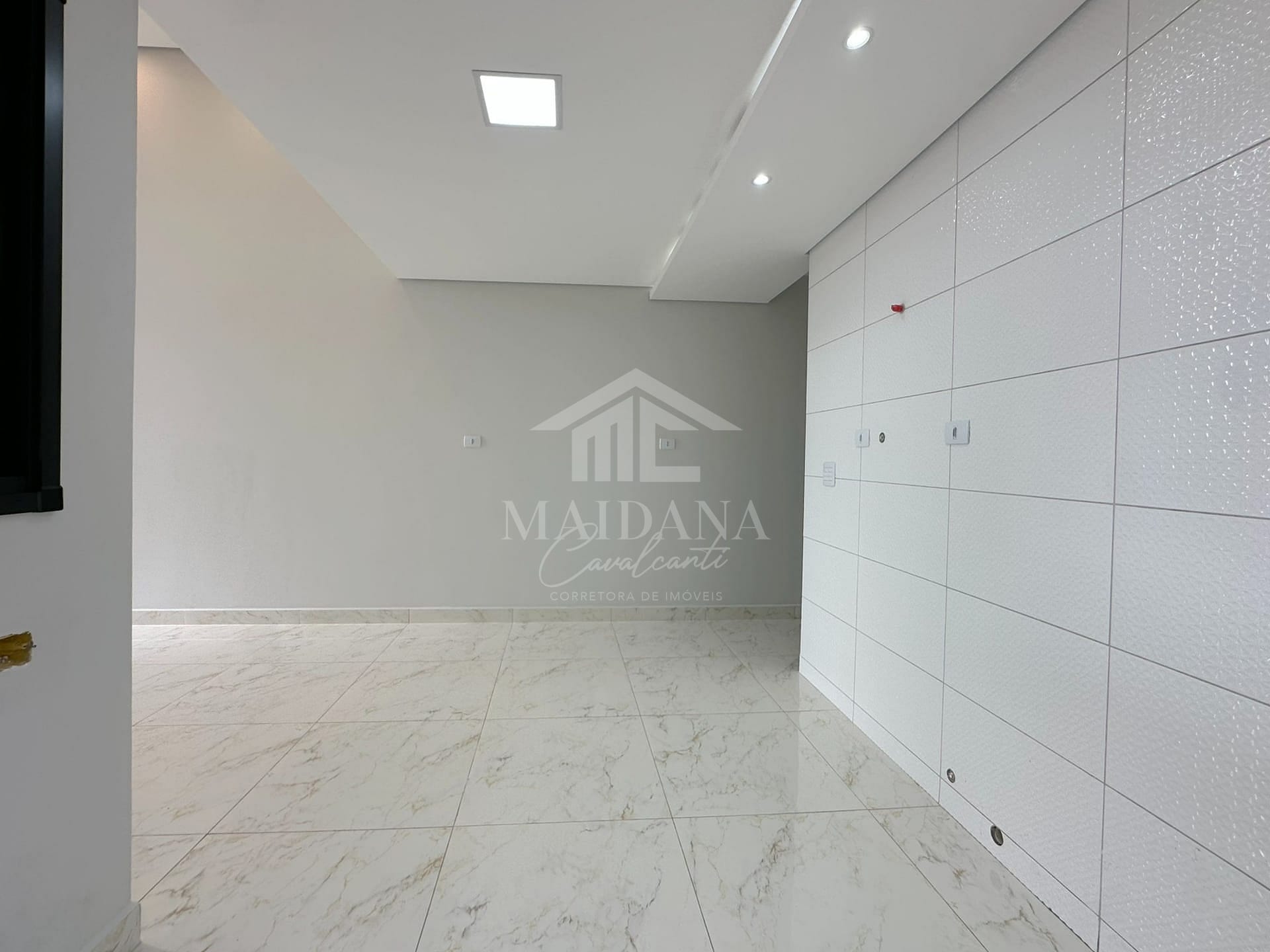 Casa à venda com 3 quartos, 82m² - Foto 9