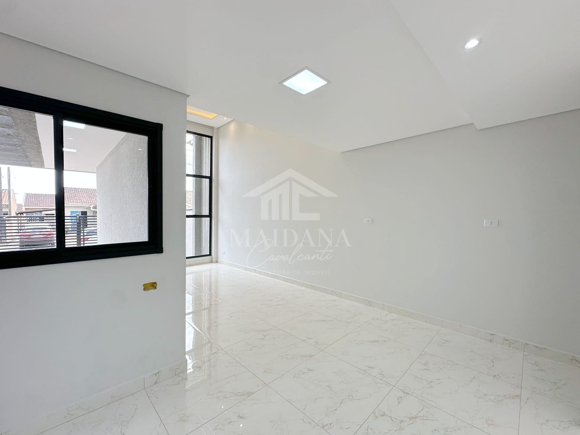 Casa à venda com 3 quartos, 82m² - Foto 8