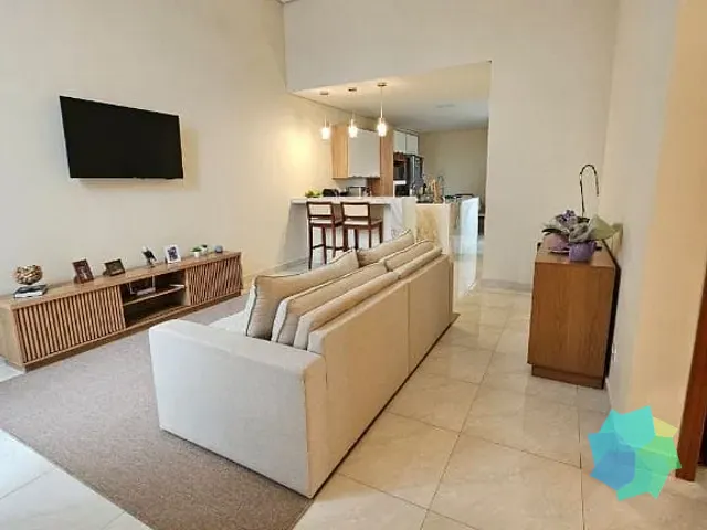 Casa com 176m² 2 quartos e 2 banheiros, à venda, no bairro Loteamento Terras de São Pedro e São Paulo em Salto