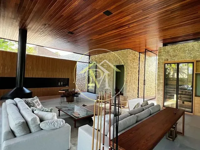 Casa com 3040m² 5 quartos e 8 banheiros, à venda, no bairro Condomínio Terras de São José I em Itu