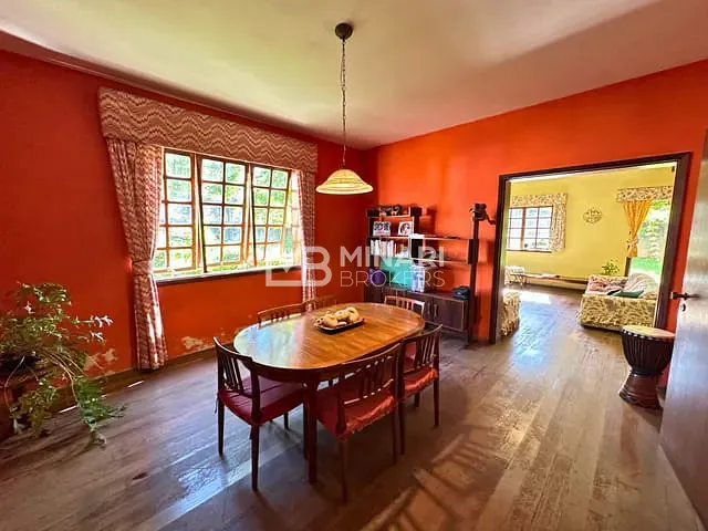 Casa 4 quartos e 4 banheiros, à venda, no bairro Alphaville em Santana de Parnaíba