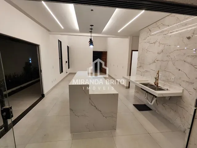 Casa 3 quartos e 2 banheiros, à venda, no bairro Jardim Buriti Sereno em Aparecida de Goiânia
