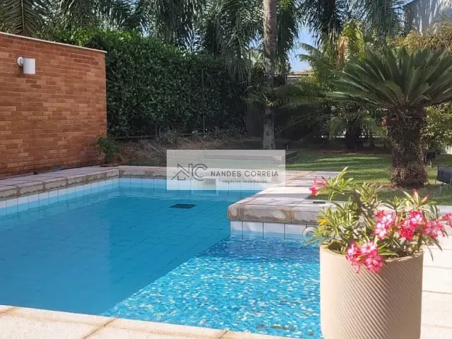 Casa 4 quartos e 7 banheiros, à venda, no bairro Esperança em Londrina