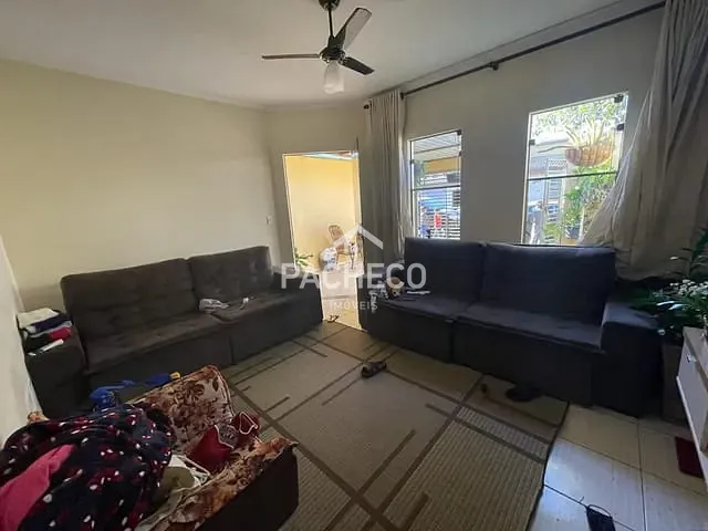 Casa com 150m² 3 quartos e 1 banheiro, à venda, no bairro Parque Planalto em Americana