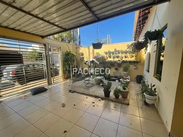 Casa com 150m² 3 quartos e 1 banheiro, à venda, no bairro Parque Planalto em Americana