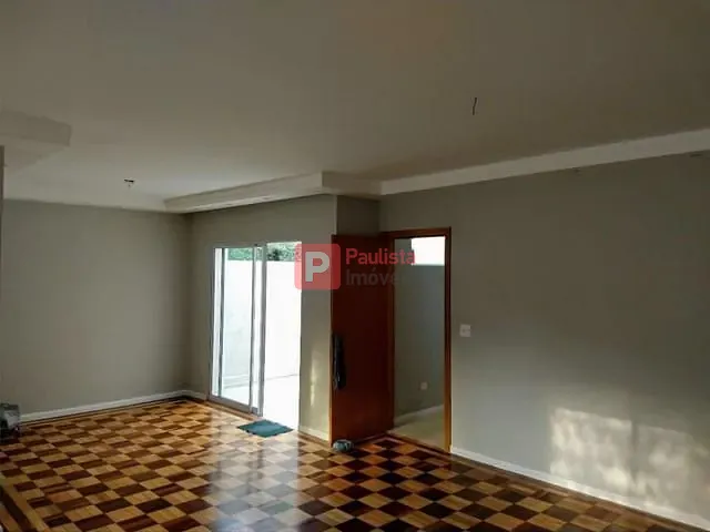 Casa com 300m² 3 quartos e 3 banheiros, à venda, no bairro Campo Belo em São Paulo