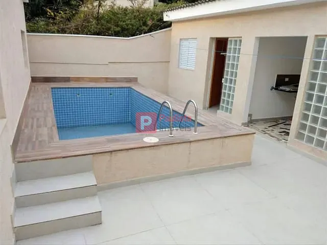Casa com 300m² 3 quartos e 3 banheiros, à venda, no bairro Campo Belo em São Paulo
