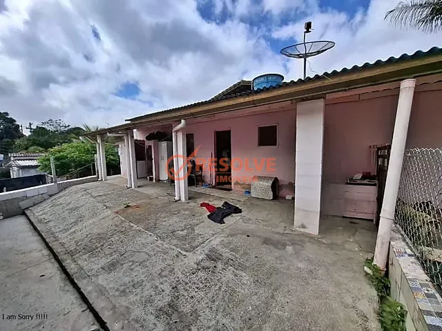 Casa com 250m² 1 quarto e 1 banheiro, à venda, no bairro Jardim Luiza em Guararema