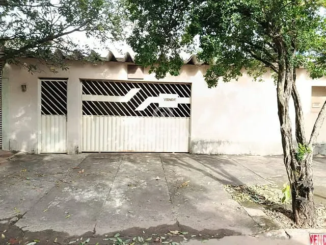 Casa 3 quartos e 1 banheiro, à venda, no bairro Vila Santa Maria - Conjunto Caiçara em Goiânia