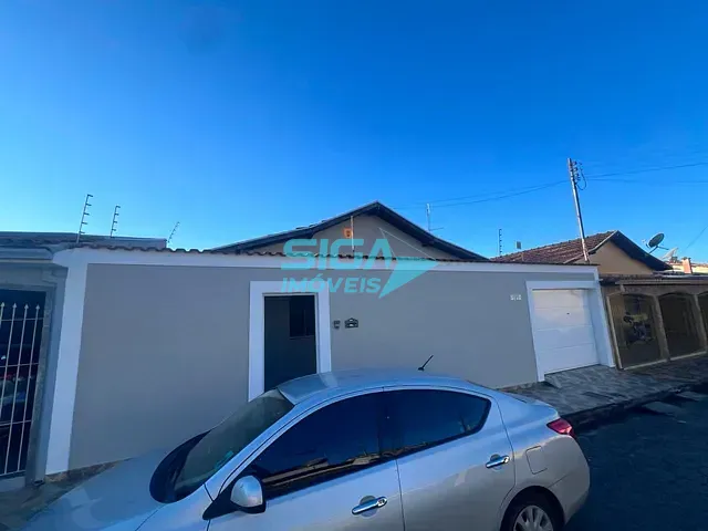 Casa com 288m² 3 quartos e 3 banheiros, à venda, no bairro Jardim Olímpico em Pouso Alegre