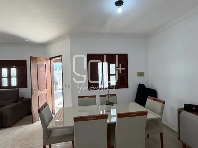 Casa 3 quartos e 2 banheiros, à venda, no bairro Nova Parnamirim em Parnamirim