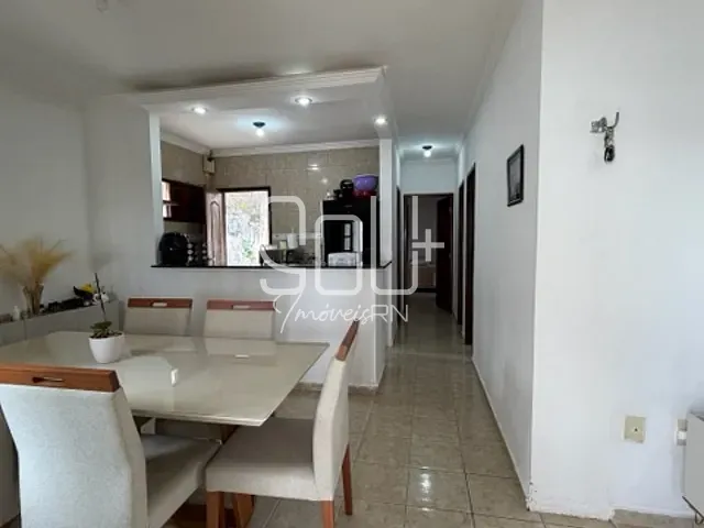 Casa 3 quartos e 2 banheiros, à venda, no bairro Nova Parnamirim em Parnamirim