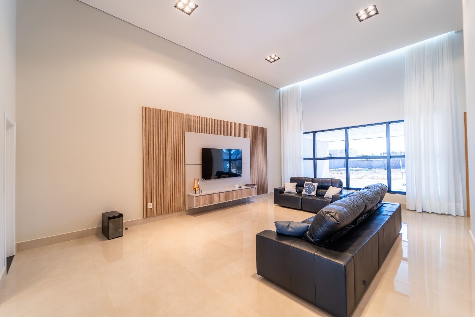 Casa, 3 quartos, 300 m² - Foto 35