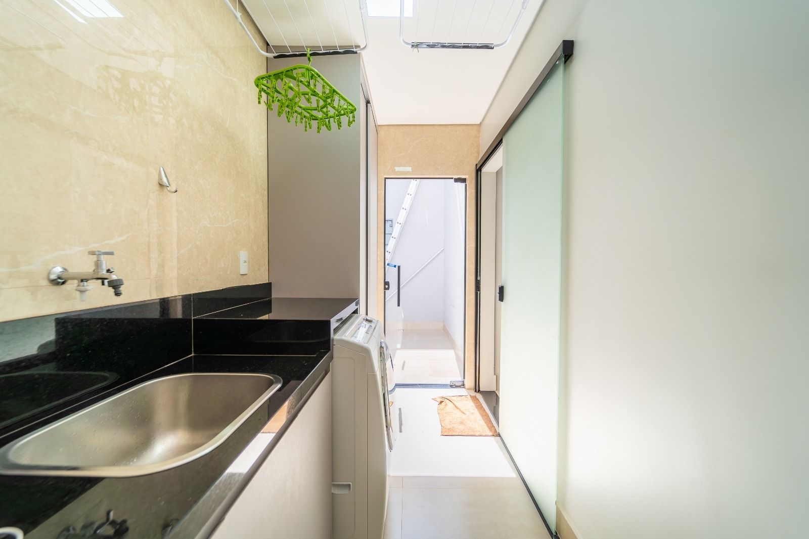 Casa, 3 quartos, 300 m² - Foto 6