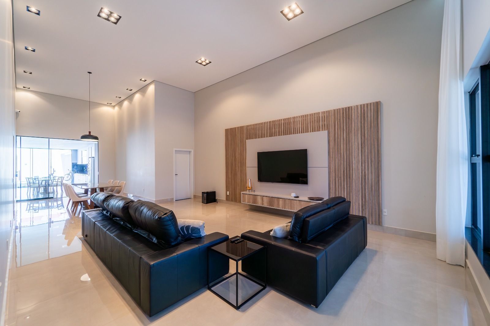 Casa, 3 quartos, 300 m² - Foto 13