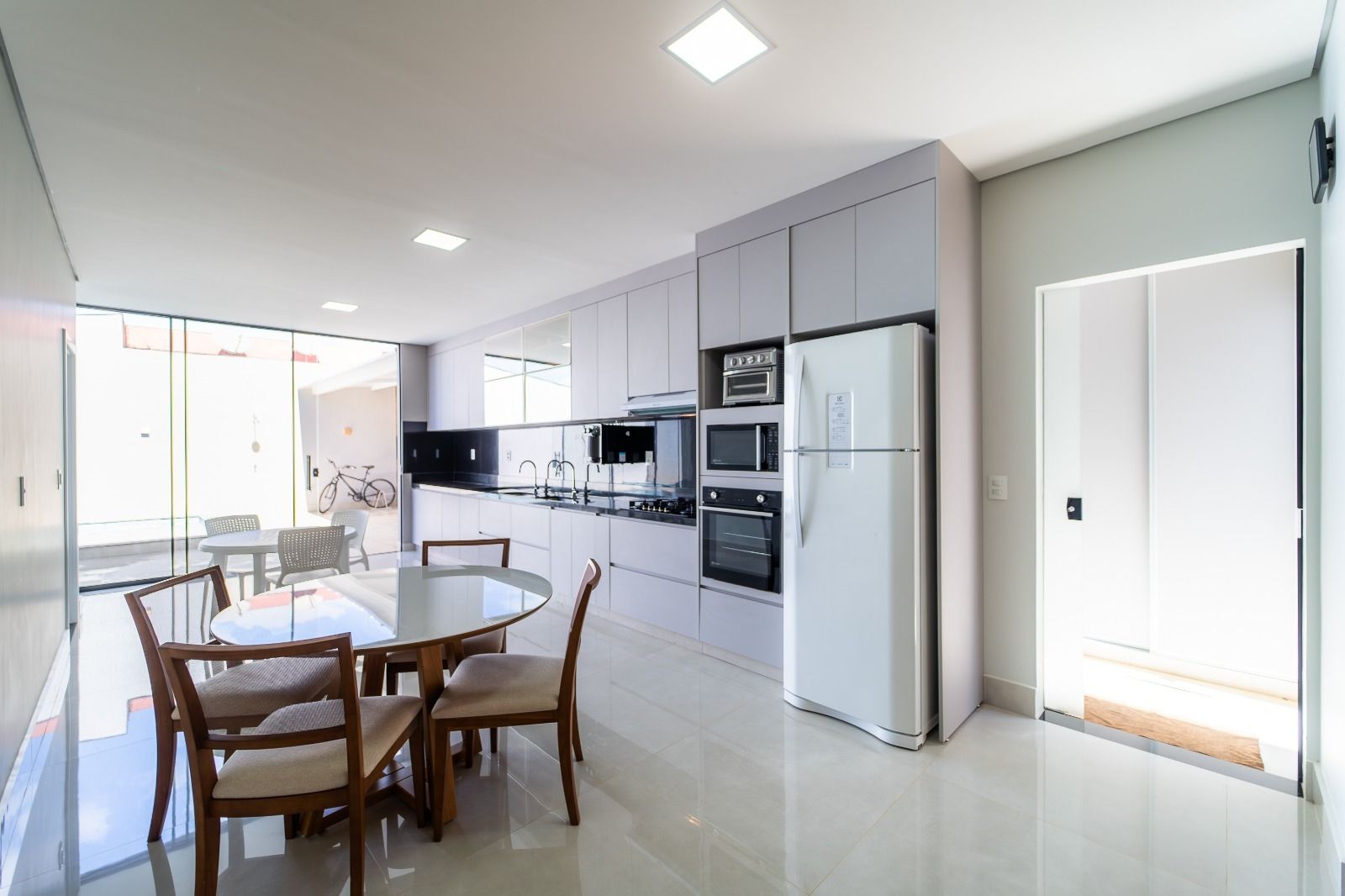 Casa, 3 quartos, 300 m² - Foto 15