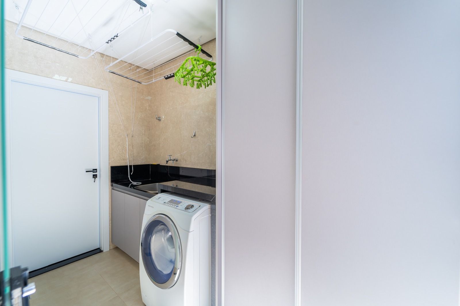 Casa, 3 quartos, 300 m² - Foto 16