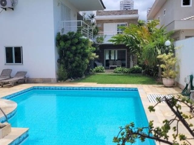 Casa com 660m² 4 quartos e 5 banheiros, à venda, no bairro Barra da Tijuca em Rio de Janeiro