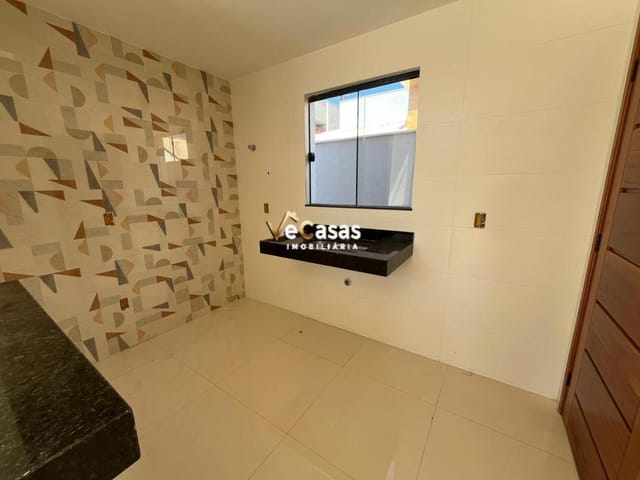 Casa com 72m² 3 quartos e 1 banheiro, à venda, no bairro Enseada das Gaivotas em Rio das Ostras