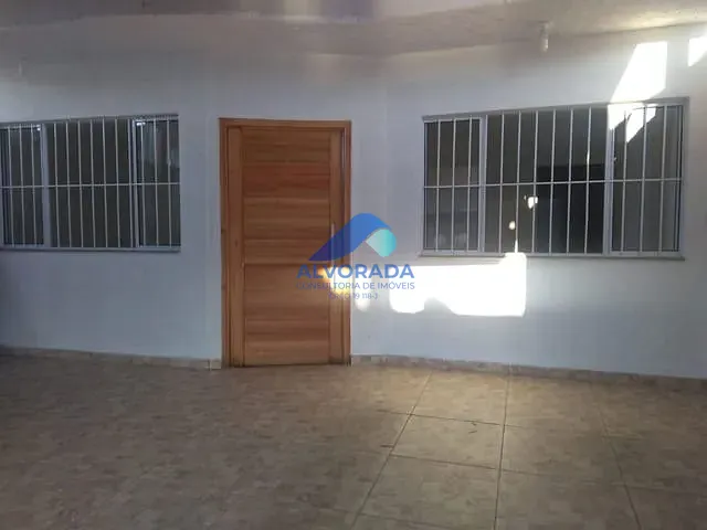 Casa 3 quartos e 2 banheiros, à venda, no bairro Recanto dos Eucaliptos em São José dos Campos