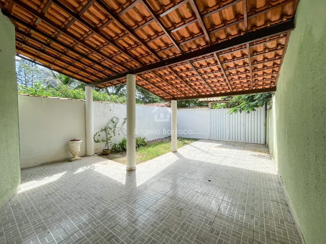 Casa com 240m² 3 quartos e 2 banheiros, à venda, no bairro Jardim Atlântico Central - Itaipuaçu em Maricá