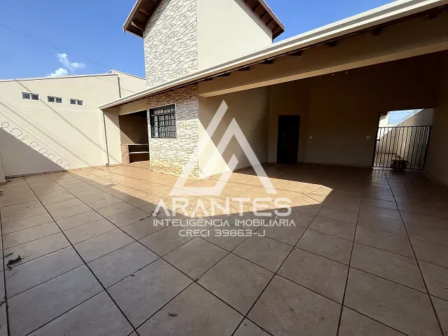 Casa com 198m² 4 quartos e 4 banheiros, à venda, no bairro Aeroporto em Barretos