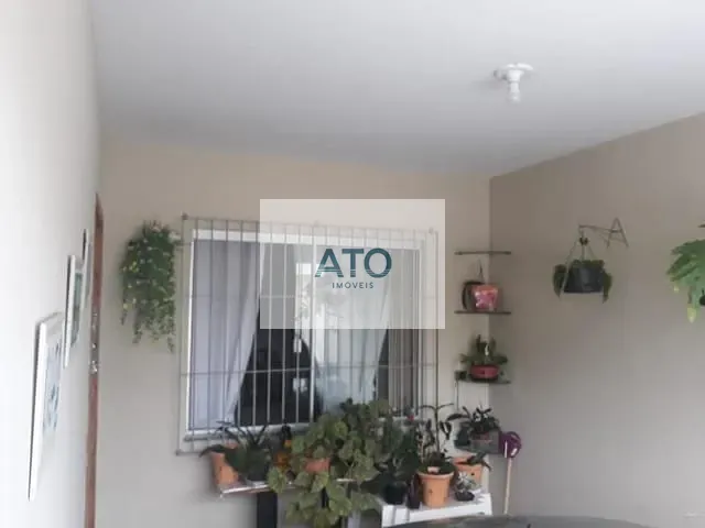 Casa 2 quartos e 2 banheiros, à venda, no bairro Morretes em Itapema
