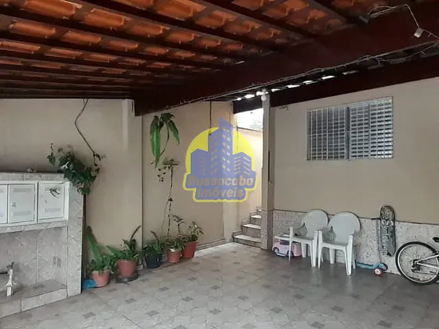 Casa com 348m², à venda, no bairro Bandeiras em Osasco