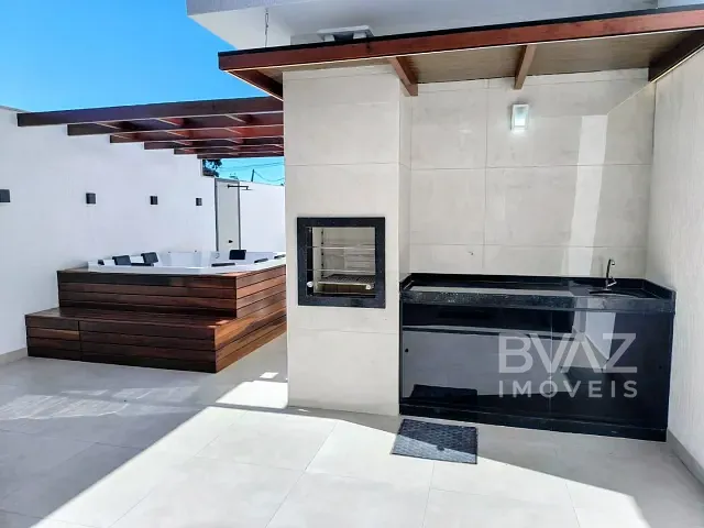 Casa com 140m² 2 quartos e 2 banheiros, à venda, no bairro Guriri em Cabo Frio
